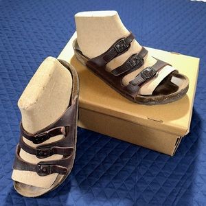 Birkenstock Dark Brown Triple Strap. Size 39.
